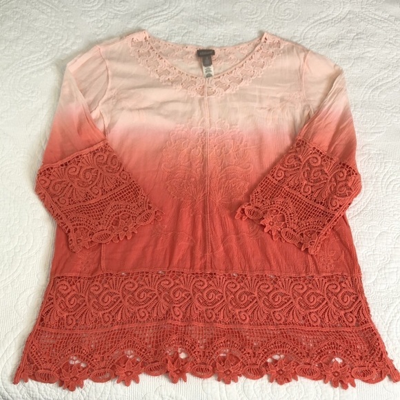 CHICOS Woman’s Embroidered 3/4 Sleeve Ombre Top Tunic Size 3 - Picture 8 of 11